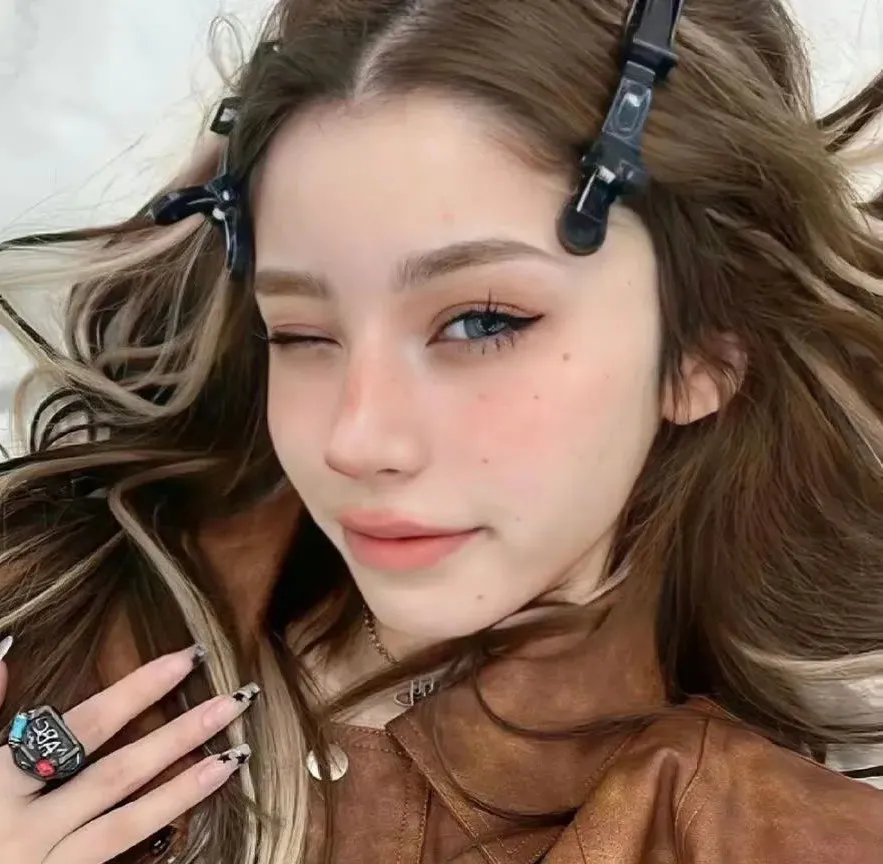 胖女不愁嫁海报